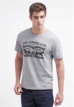 Футболка Levi`s MC02238