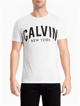 Футболка Calvin Klein Jeans - фото 11857
