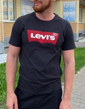 Футболка Levi's MC024256